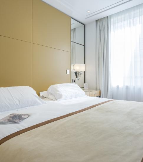 HOTEL DE CASTIGLIONE ****