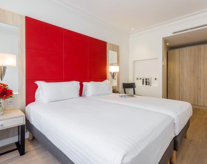 HOTEL DE CASTIGLIONE ****