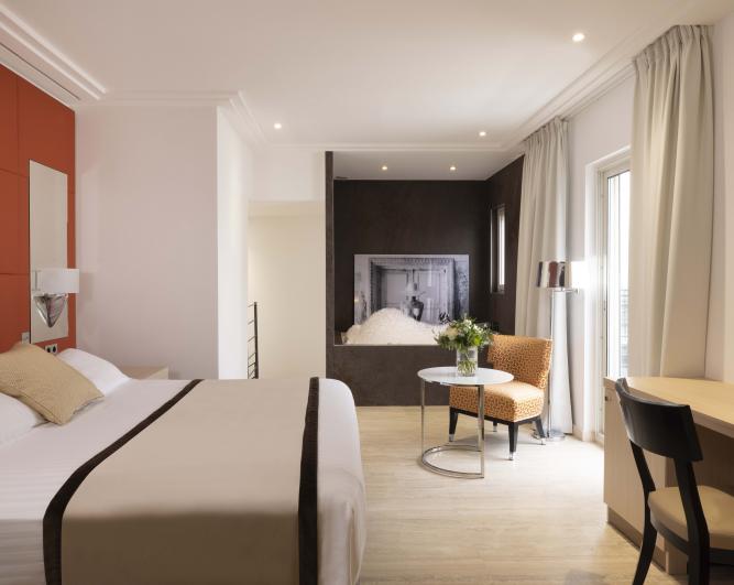 HOTEL DE CASTIGLIONE ****